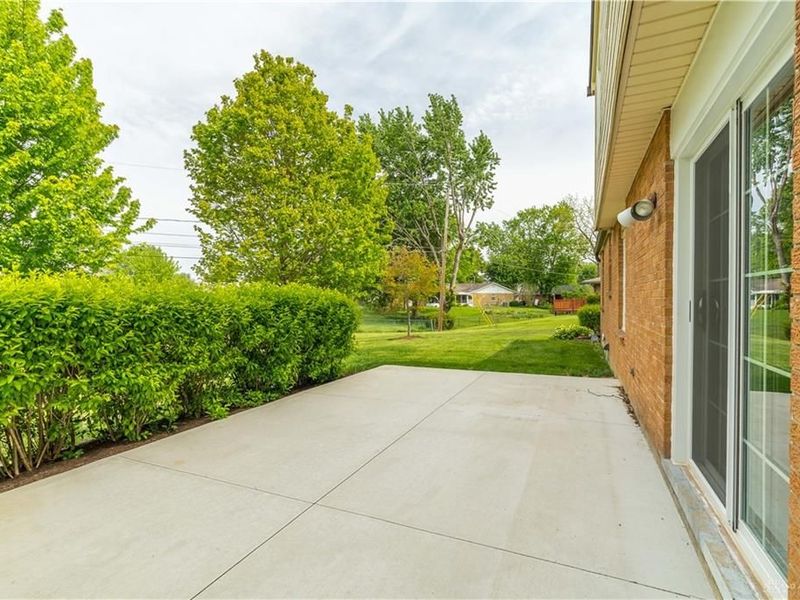 7013 Woodcroft Drive, Englewood, OH 45322 Photo 36