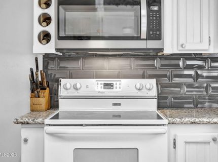 6 Gay Circle, Carson City, NV 89703 Photo