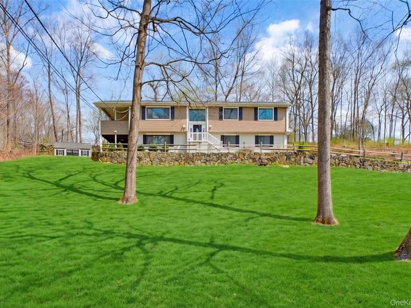 47 Stonehouse Road , Somers, NY 10589