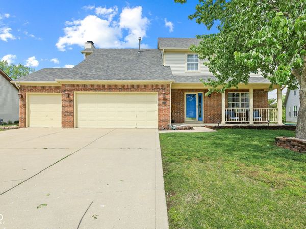 3362 Shore Drive , Greenwood, IN 46143