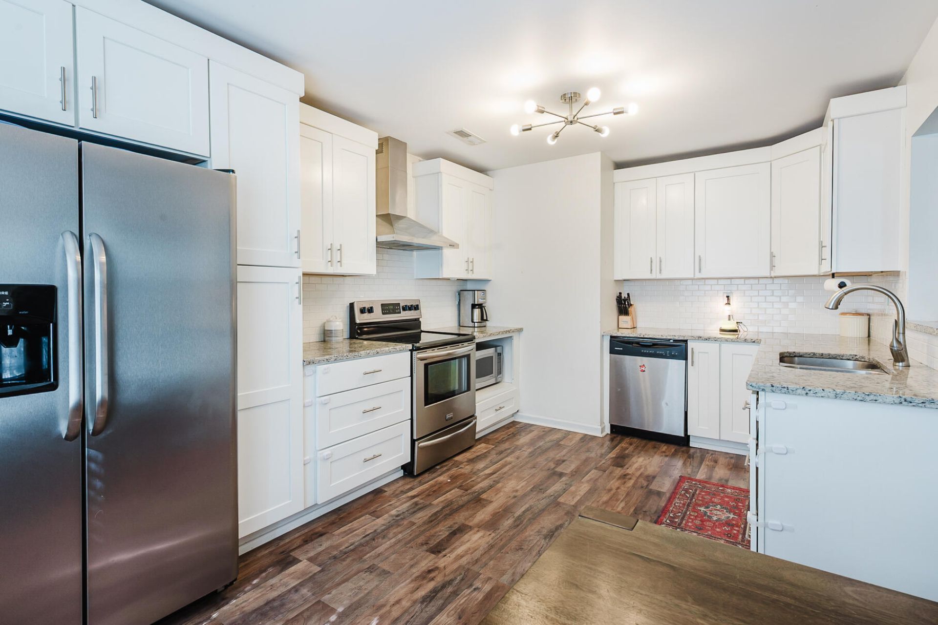 1260 Lakefront Drive Photo 12