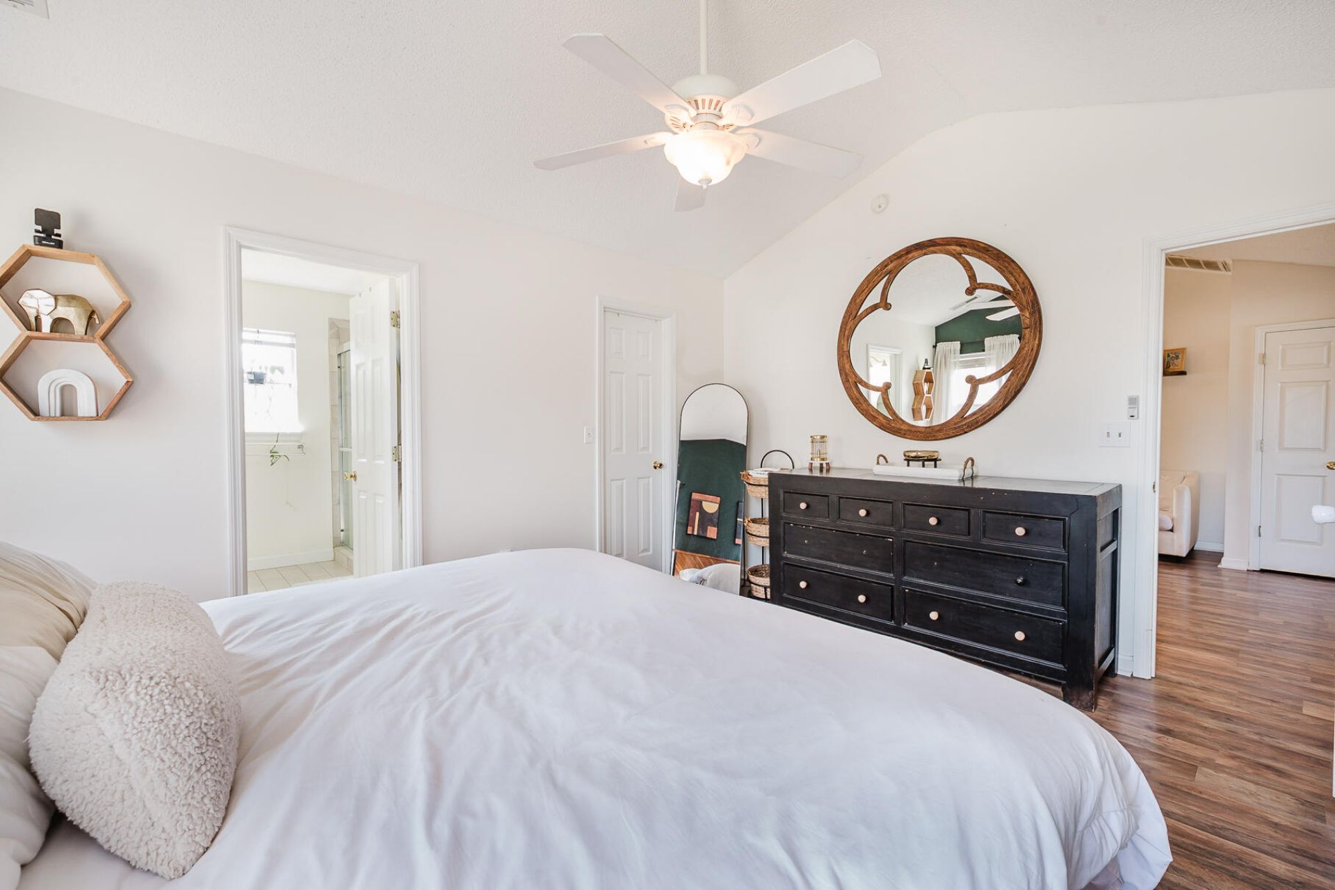 1260 Lakefront Drive Photo 18