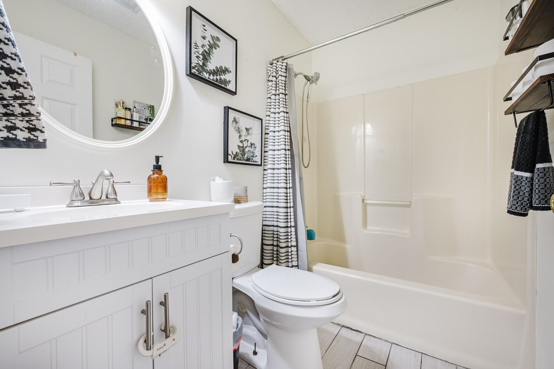 1260 Lakefront Drive Photo 25