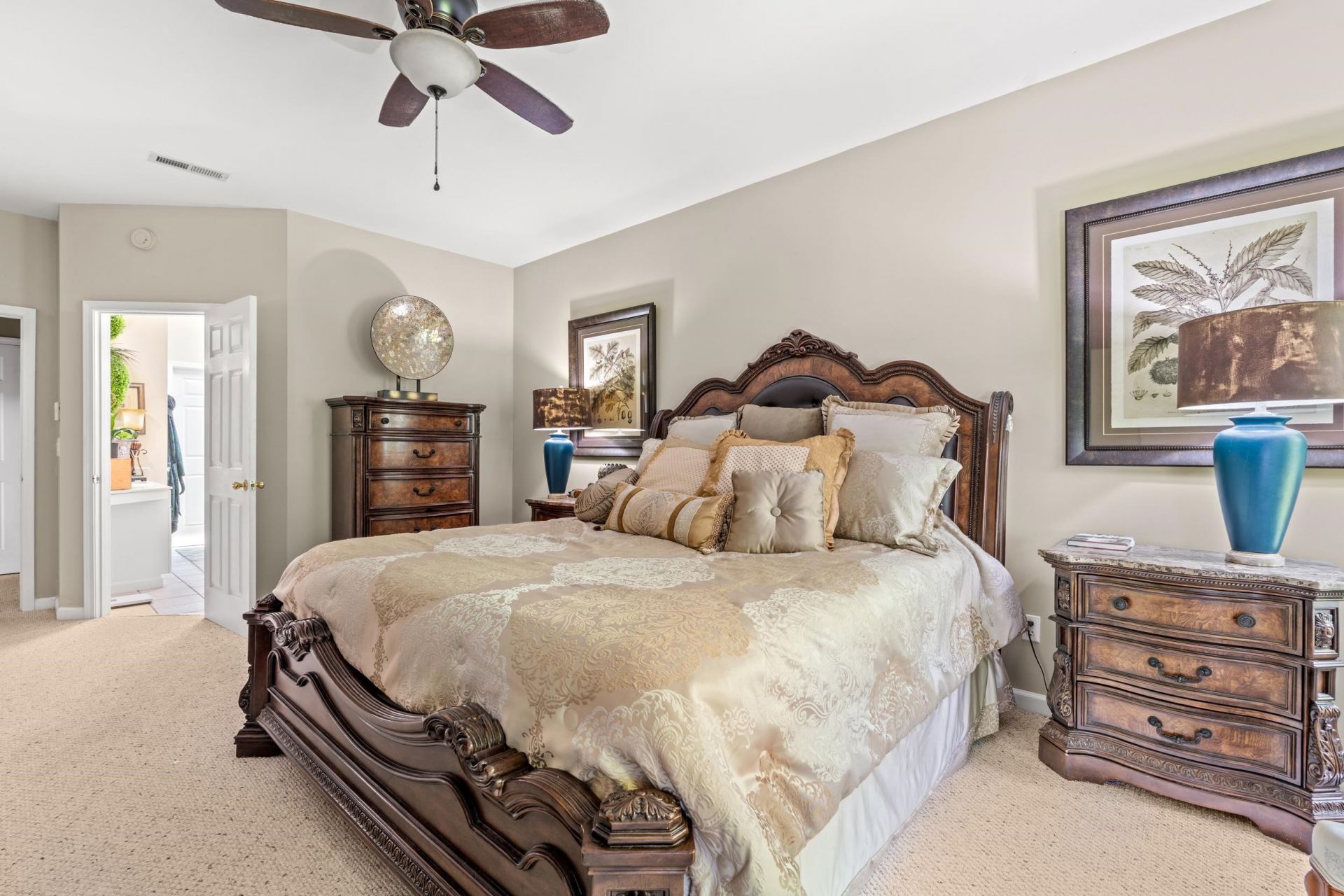 1402 Foxtail Dr.  Photo 11