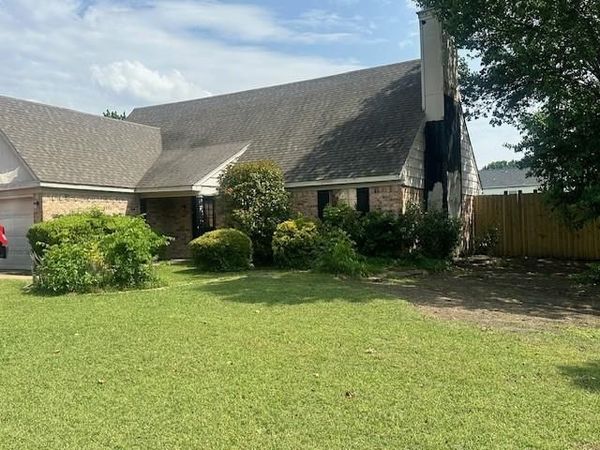 1600 Crimson Court , Arlington, TX 76018