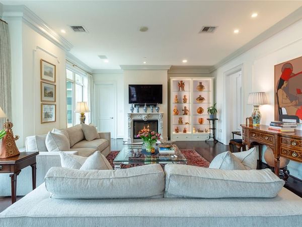 2525 N PEARL Street , Unit 1004, Dallas, TX 75201