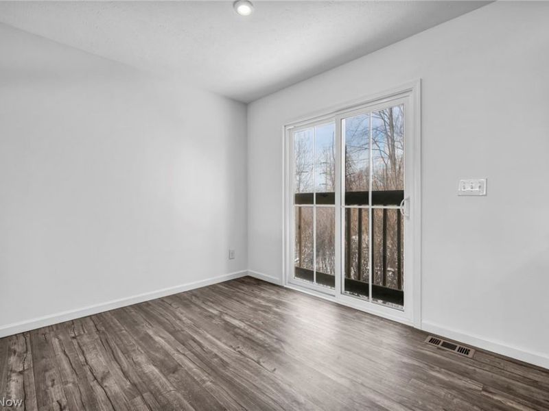 716 Pine Spring Drive, Painesville Township, OH 44077 Photo 5