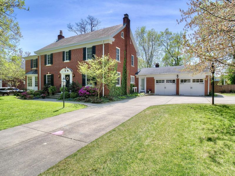 17 Sunnymede Drive, Fort Mitchell, KY 41017 Photo 3