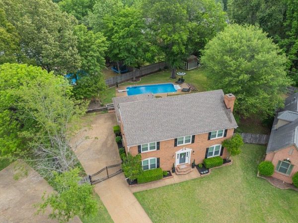 150 LEAF TRAIL CT, Memphis, TN 38018