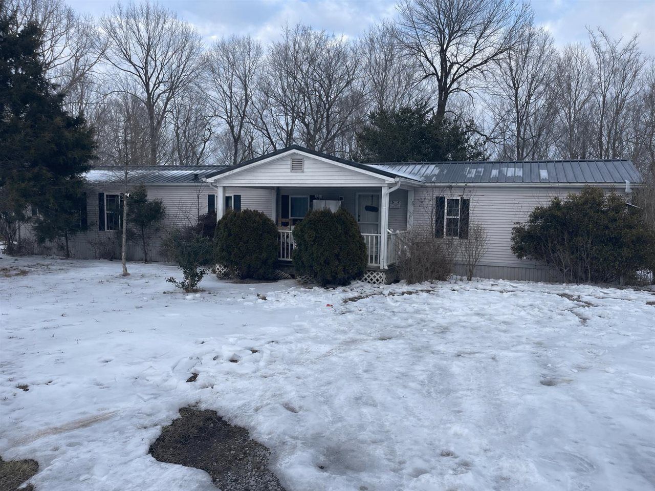 230 Woodland Hills Lane , Lewisburg, KY 42256 Main Photo