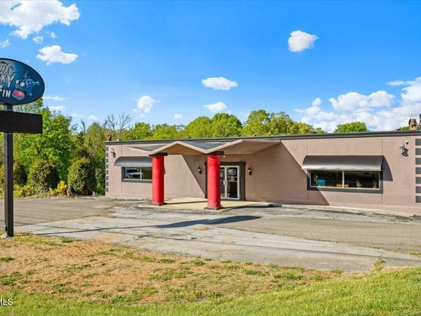5602 Kingsport Highway, Gray, TN 37615