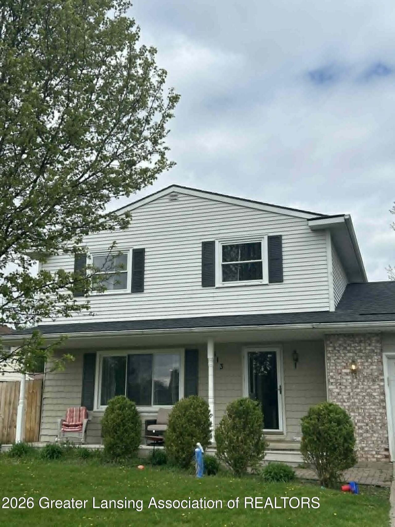 813 Canton Drive, Lansing, MI 48917 Main Photo