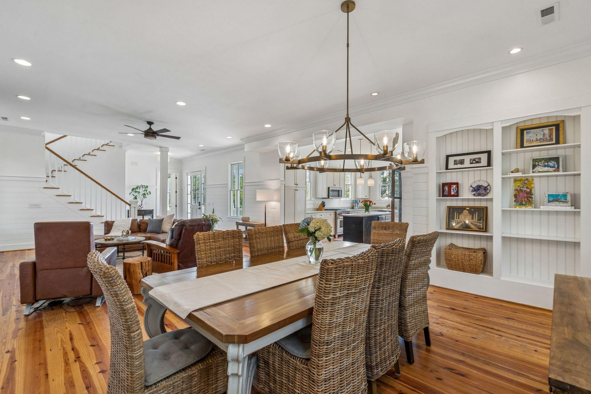 9 William Street Photo 11