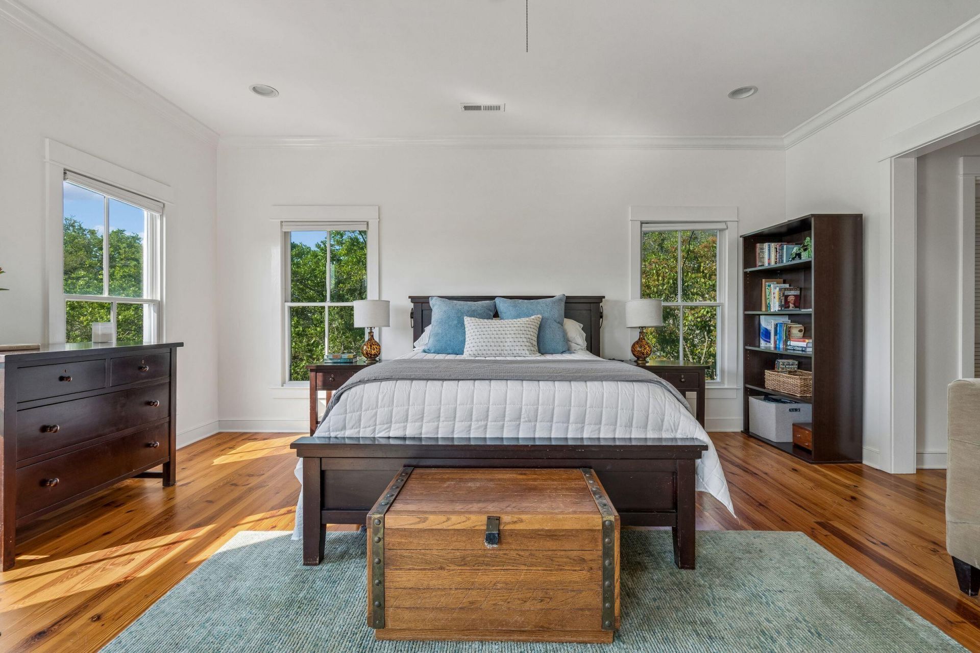 9 William Street Photo 29