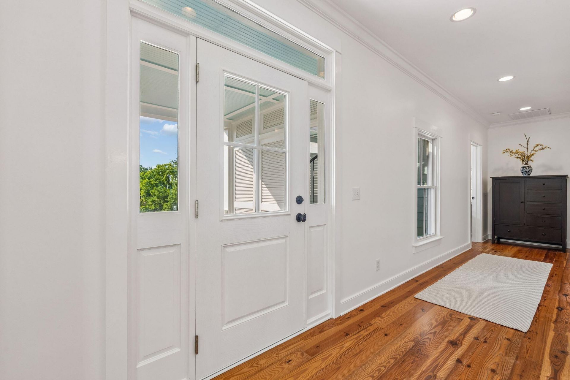 9 William Street Photo 41