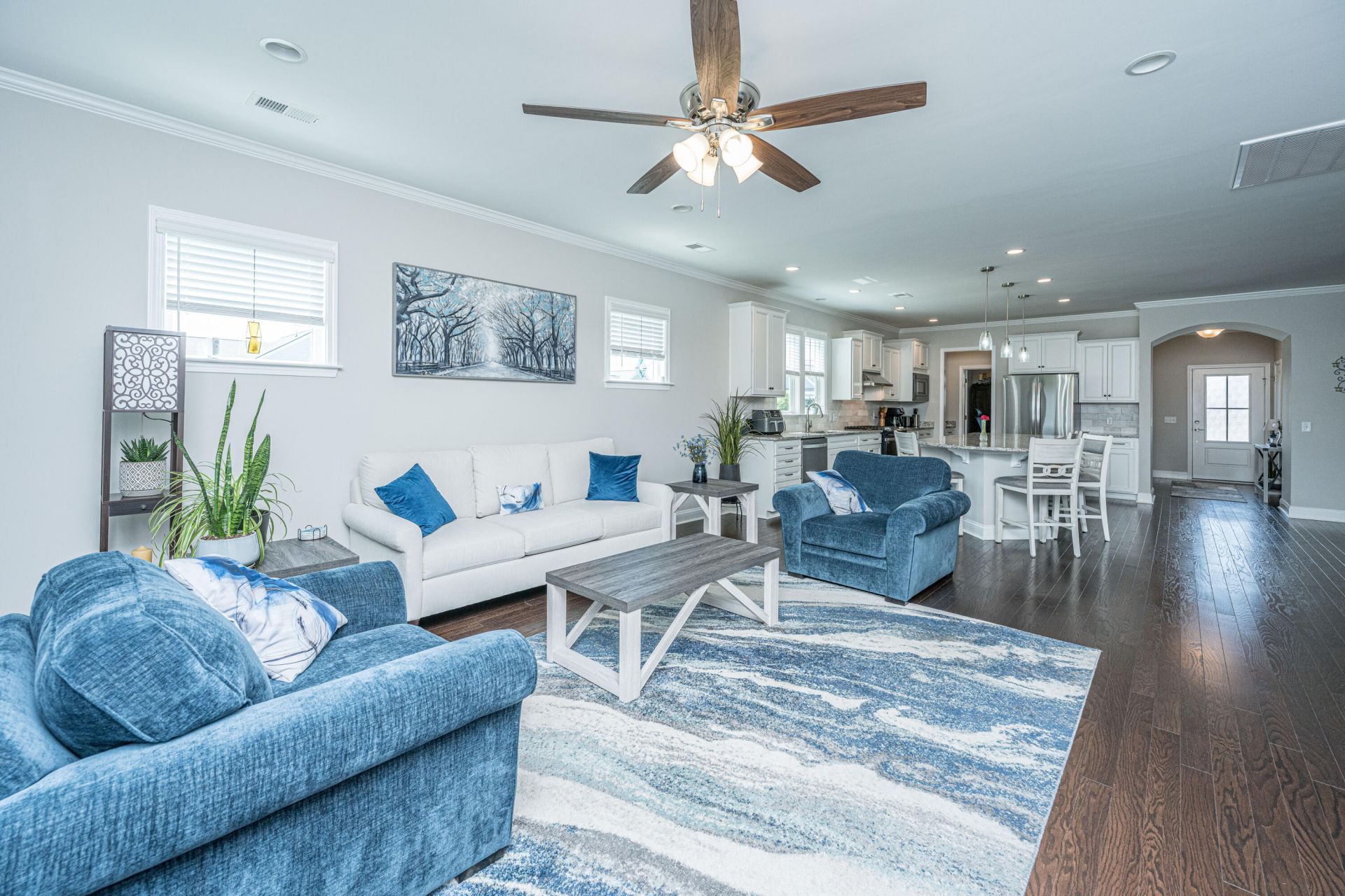 241 Garden Gate Way Photo 18