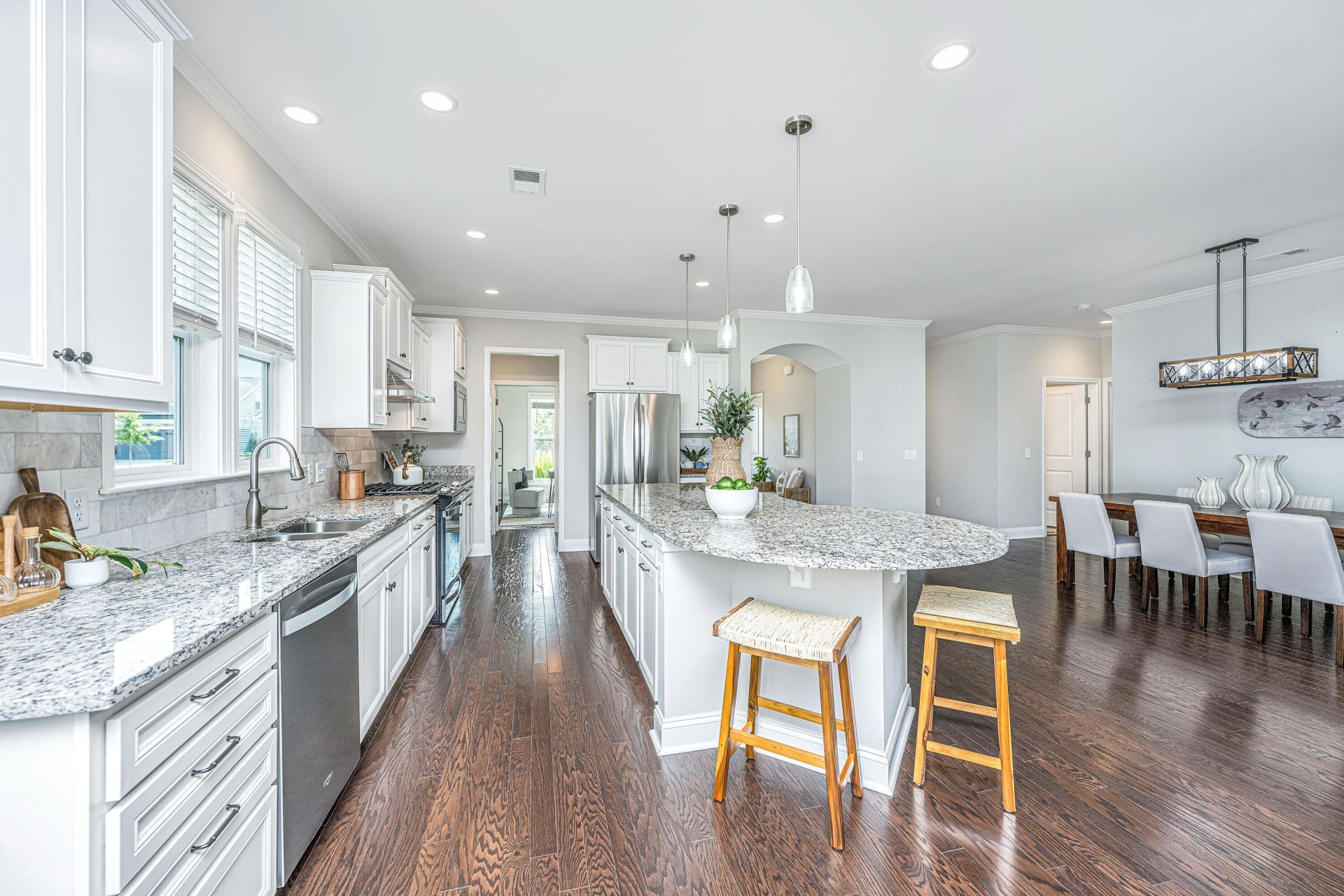 241 Garden Gate Way Photo 19