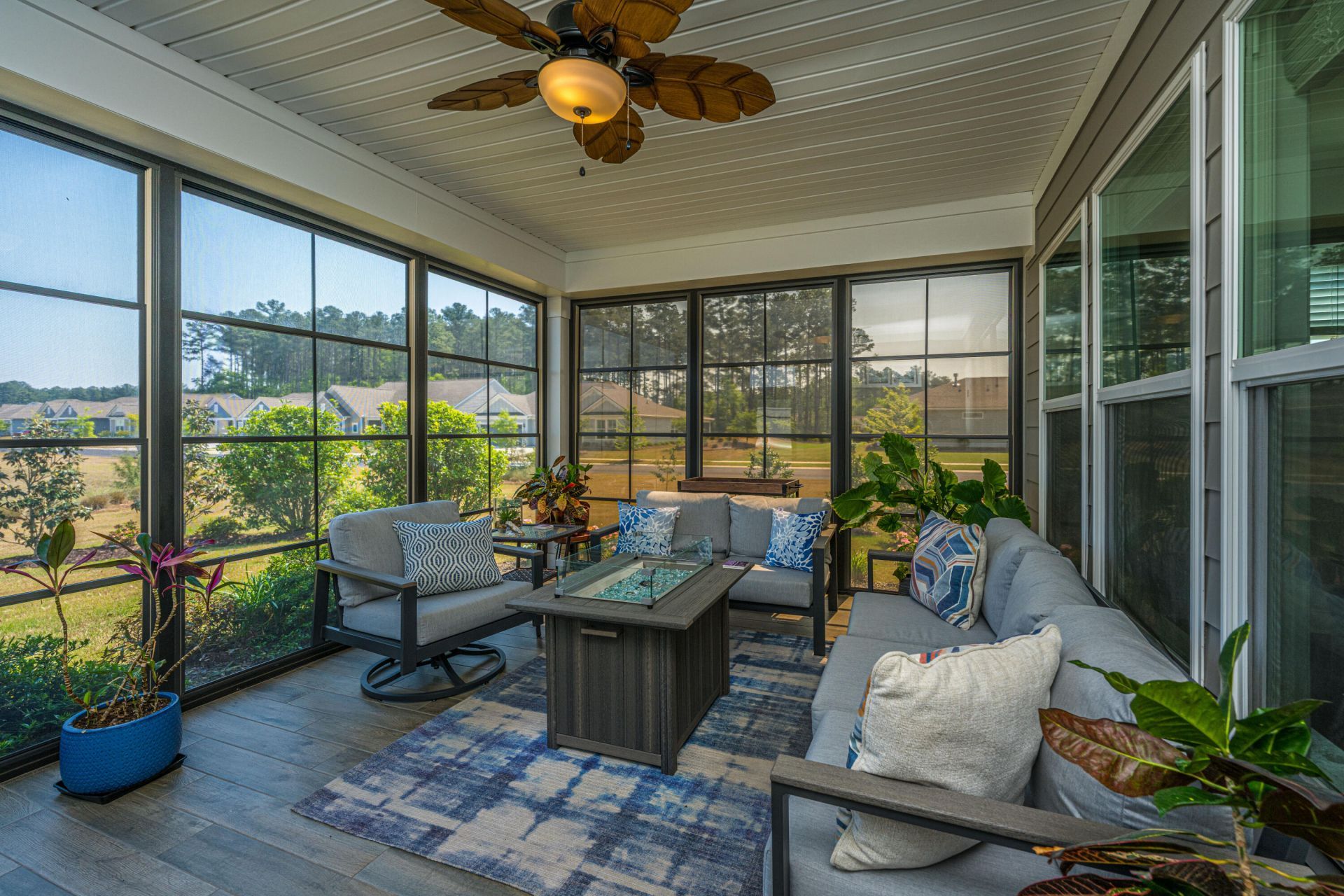 241 Garden Gate Way Photo 20