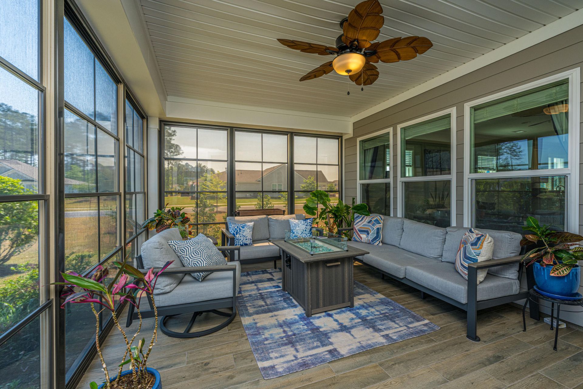 241 Garden Gate Way Photo 21