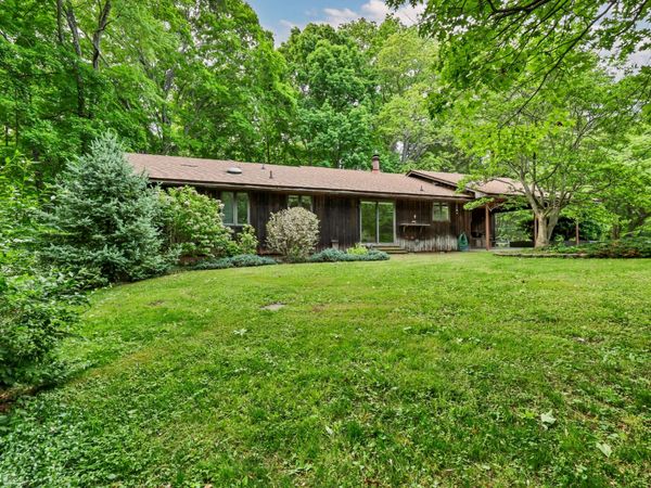 900 Gravel Ln , Adams, TN 37010