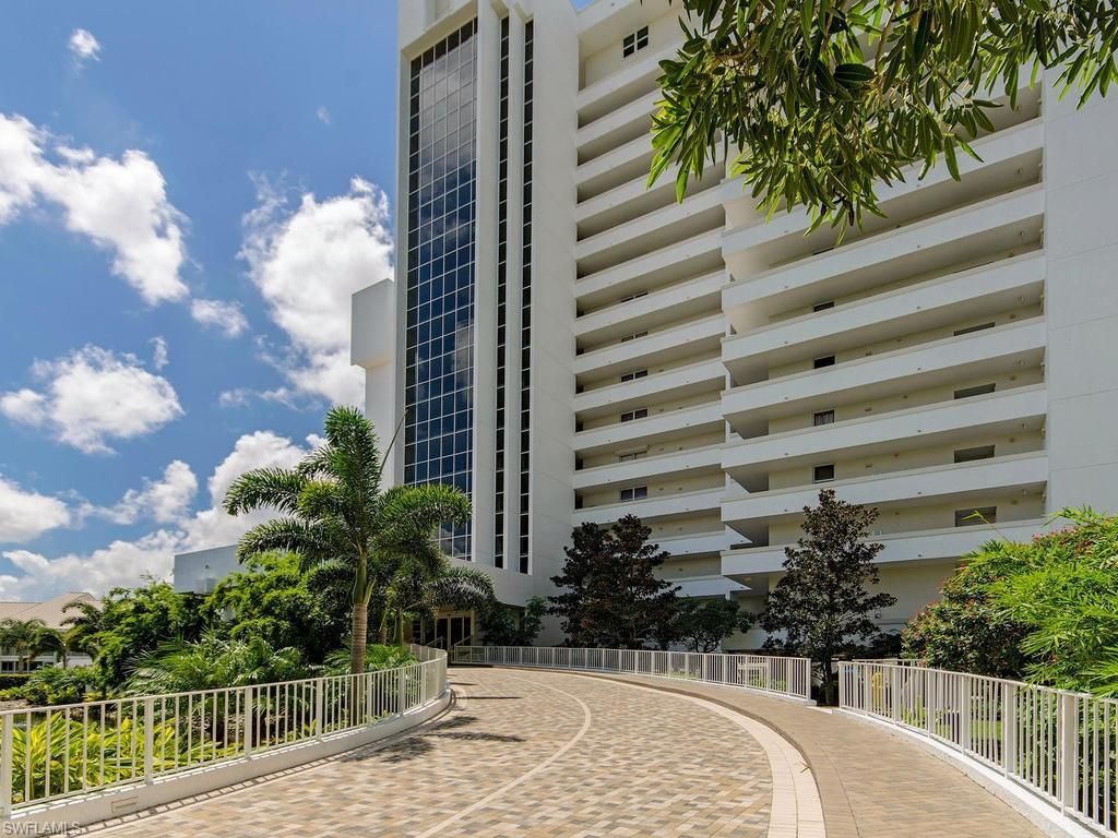 6361 Pelican Bay Blvd, Unit 501, Naples, FL 34108 Photo