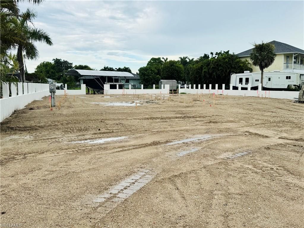 326 Shore Dr, Fort Myers, FL 33905 Photo