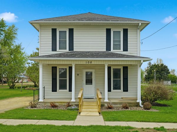108 W Elm Street, Strawberry Point, IA 52076
