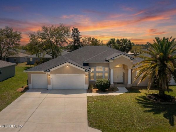 9 LONDON DR Drive, Palm Coast, FL 32137