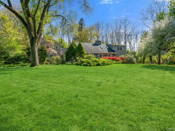 42 Senne Road , Northport, NY 11768