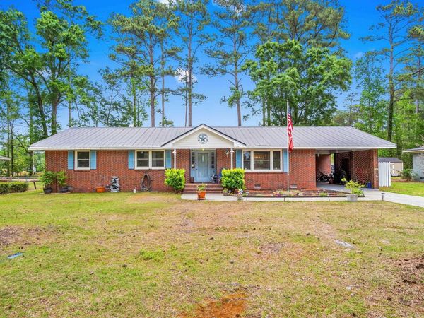 1704 Sherwood Dr., Conway, SC 29526