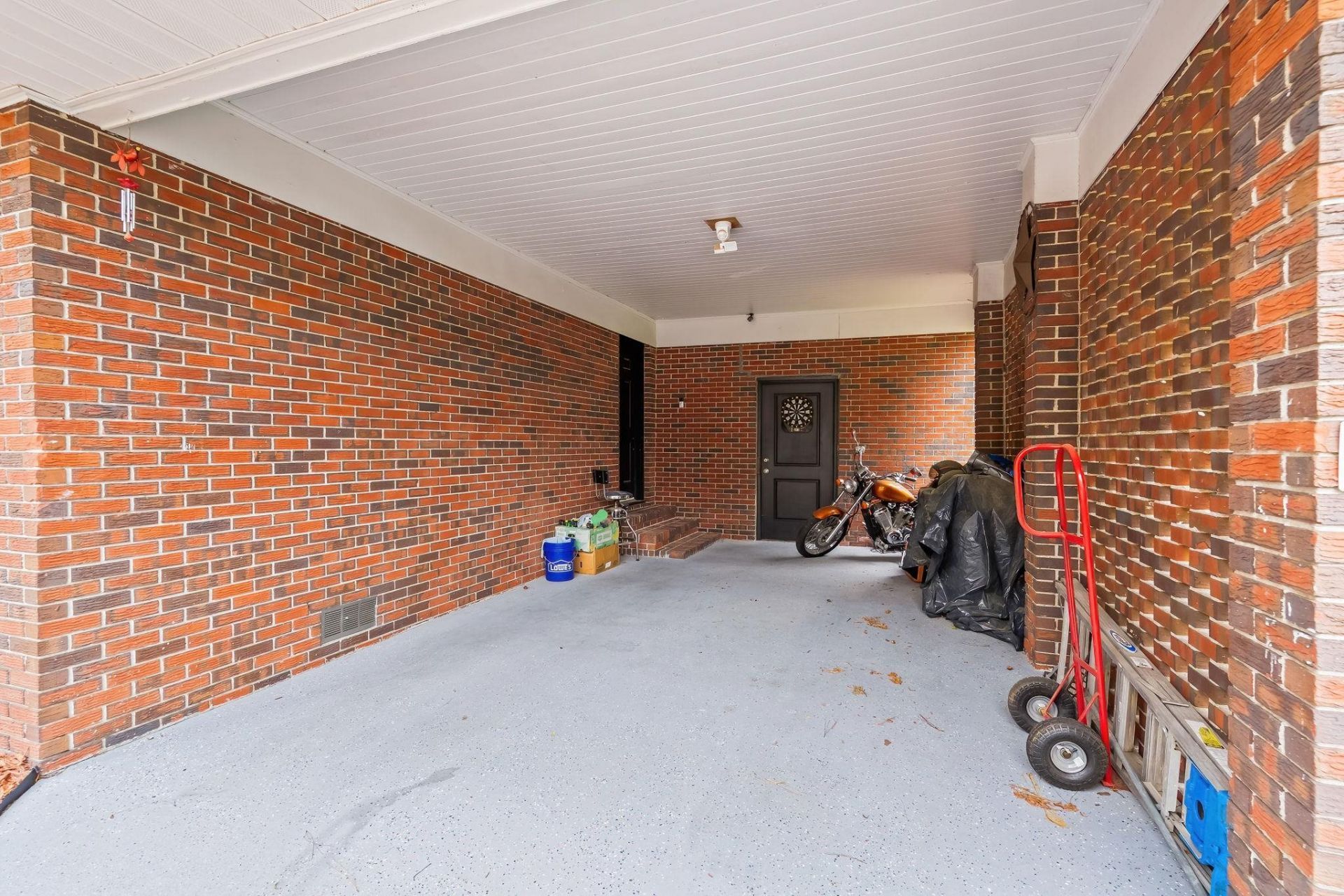 1704 Sherwood Dr. Photo 37