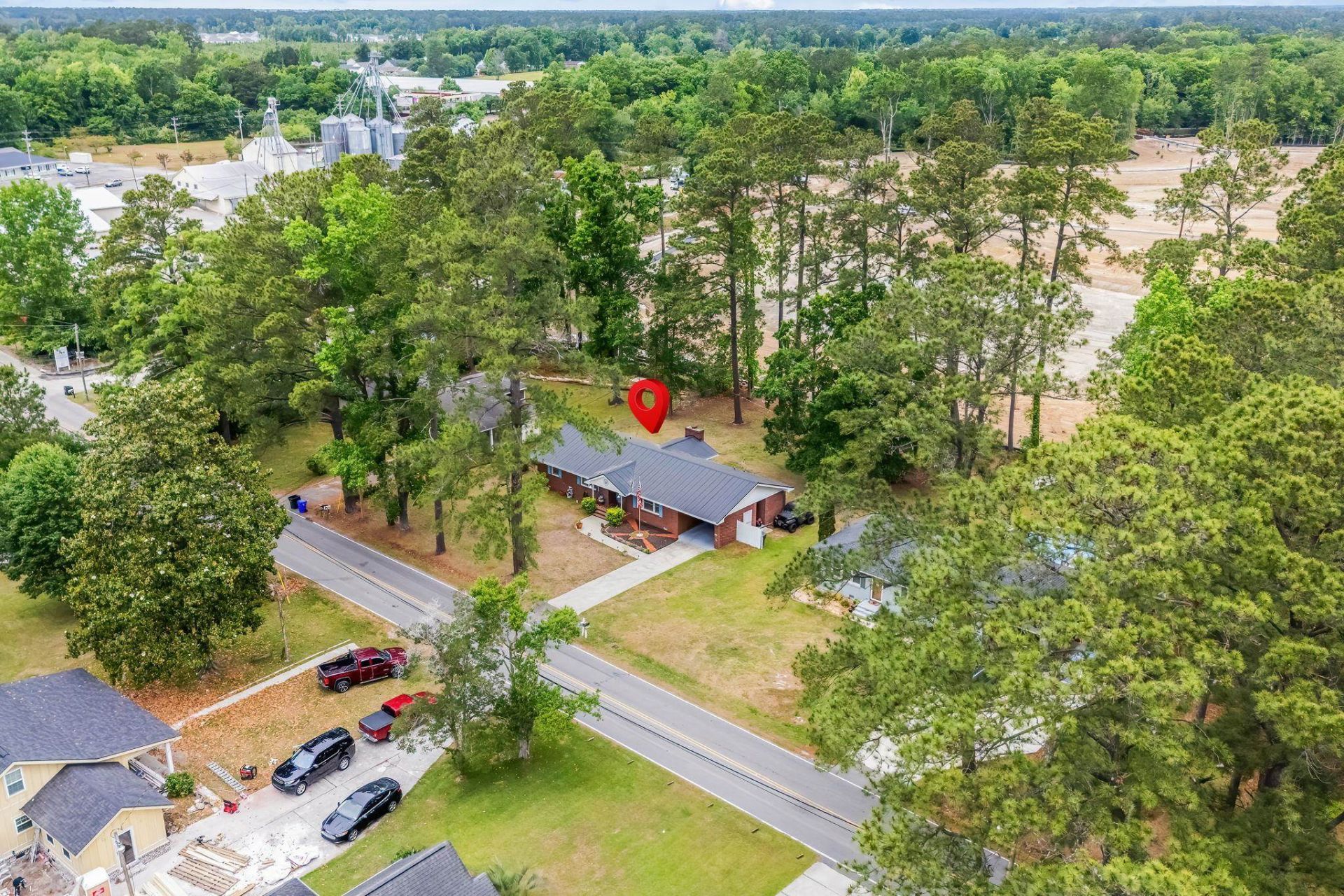 1704 Sherwood Dr. Photo 46
