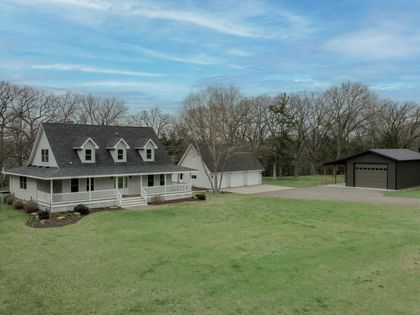 34880 Linden Avenue Lindstrom, MN 55045
