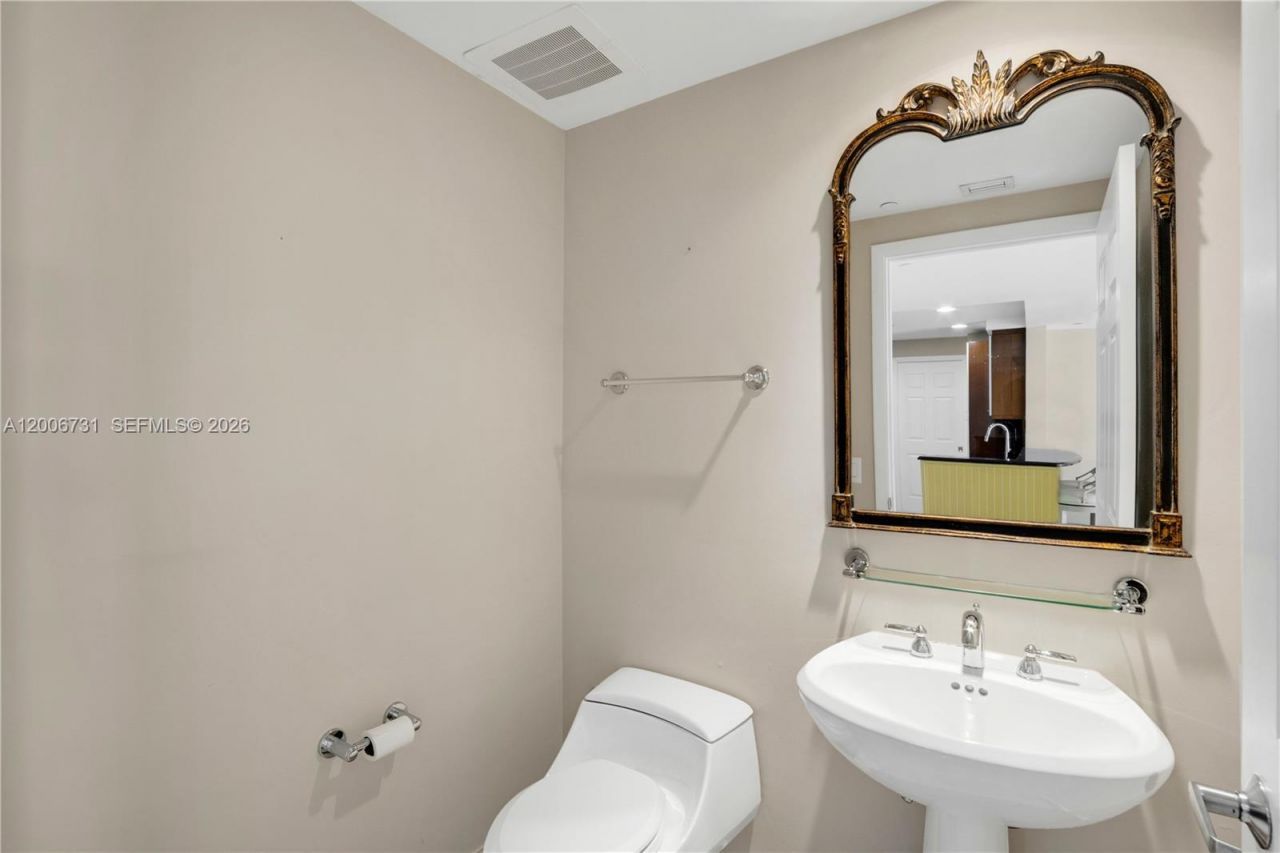 1819 SE 17th St , Unit 710, Fort Lauderdale, FL 33316 Photo