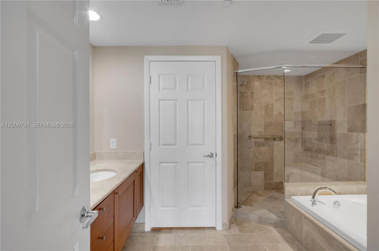 1819 SE 17th St , Unit 710, Fort Lauderdale, FL 33316 Photo