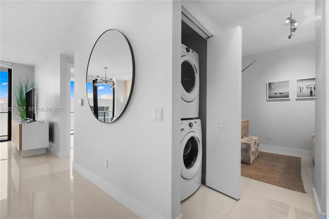 2960 NE 207th St , Unit 1003, Aventura, FL 33180 Photo