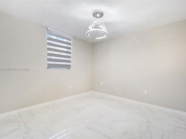 10000 NW 80th Ct, Unit 2102-3, Hialeah Gardens, FL 33016