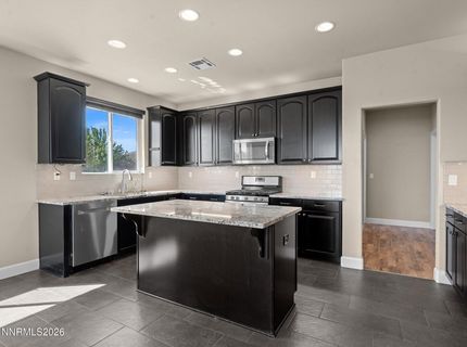 619 Saddle Horn Way, Fernley, NV 89408 Photo