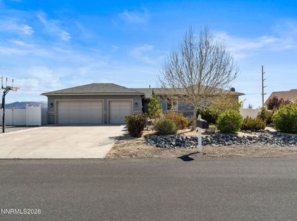 619 Saddle Horn Way, Fernley, NV 89408 Photo