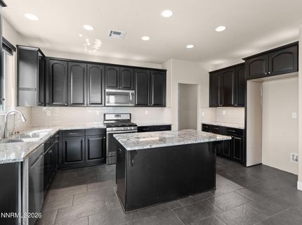 619 Saddle Horn Way, Fernley, NV 89408 Photo