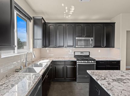 619 Saddle Horn Way, Fernley, NV 89408 Photo