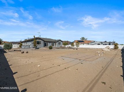 619 Saddle Horn Way, Fernley, NV 89408 Photo