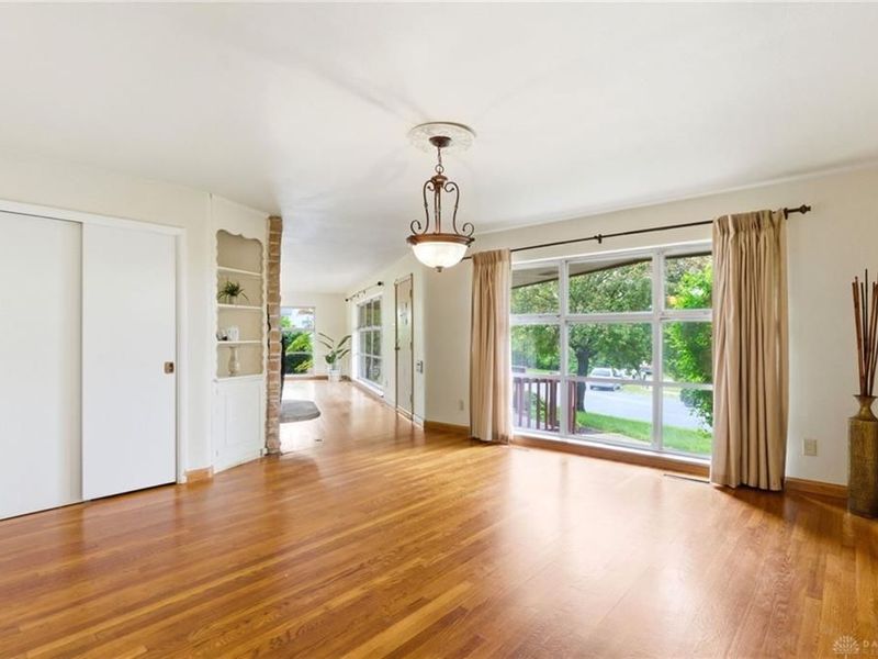 2439 Mayfair Road, Dayton, OH 45405 Photo 7