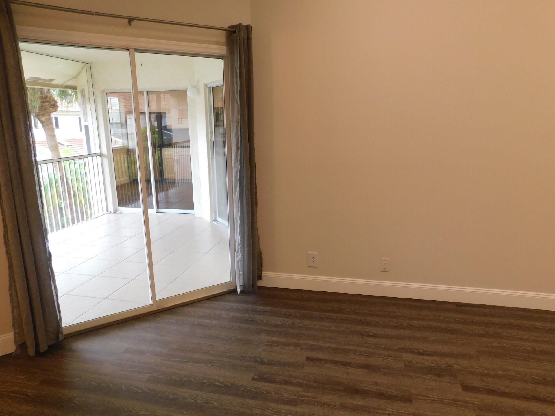 6630 Via Regina, Boca Raton, FL 33433 Photo