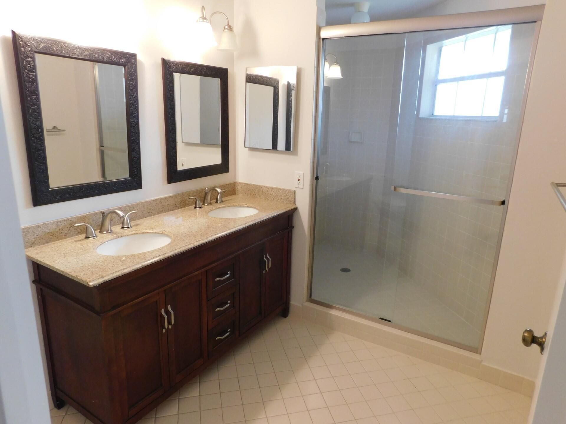 6630 Via Regina, Boca Raton, FL 33433 Photo