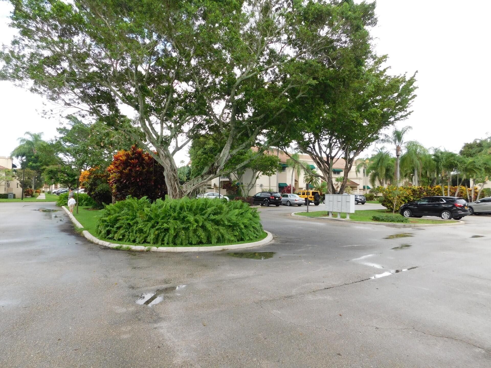 6630 Via Regina, Boca Raton, FL 33433 Photo