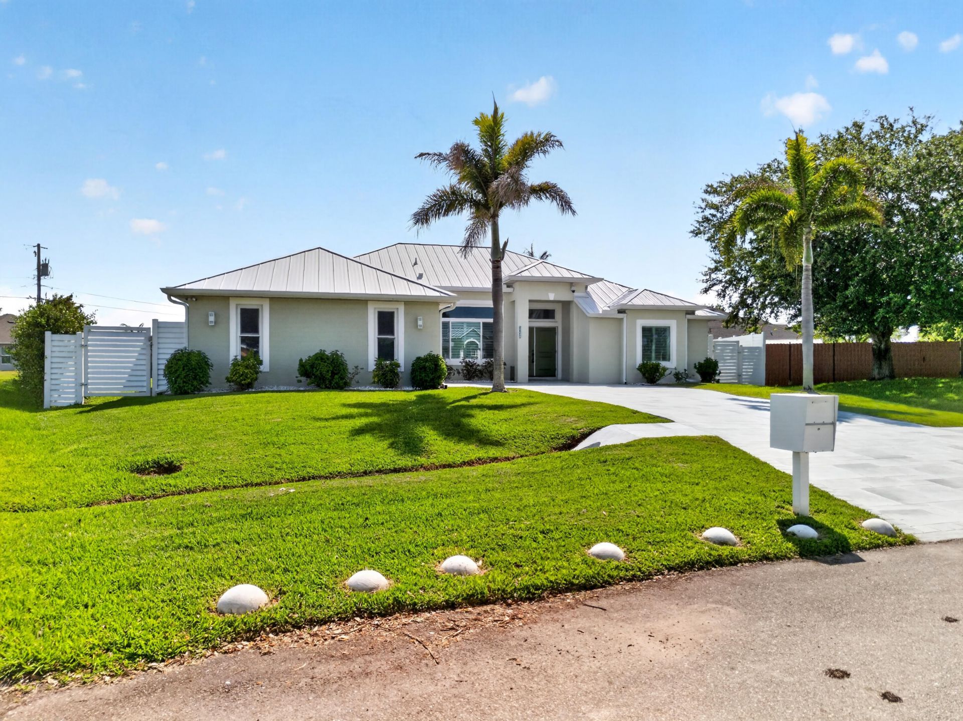 1138 SW Kalevala Drive, Port Saint Lucie, FL 34953 Photo