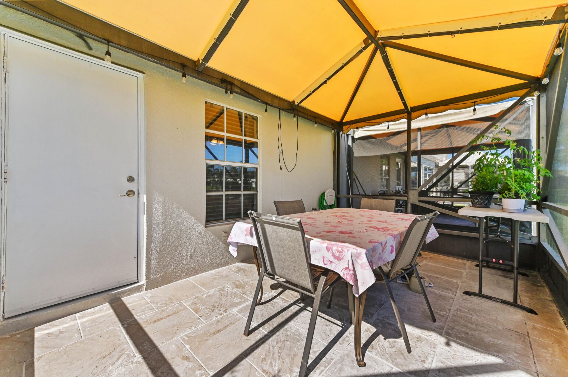 9244 Flynn Circle, Unit Apt 2, Boca Raton, FL 33496 Photo