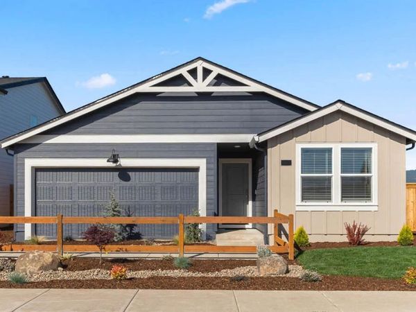 2626 Addysen Park Way, Medford, OR 97501