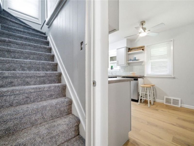 4437 E 158th Street , Cleveland, OH 44128 Photo 12